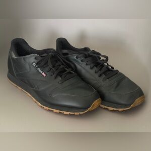 Reebok Men's Black and Tan Sneakers